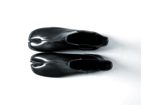 Martin Mens Tabi Boots - Image 4